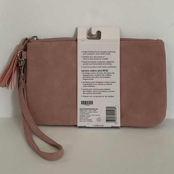 Conair Travel Smart Pink RFID Blocking Clutch - Picture 4 of 9